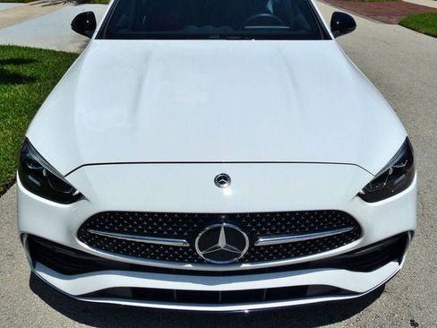 Used 2024 Mercedes-Benz C 300 Sedan image 2