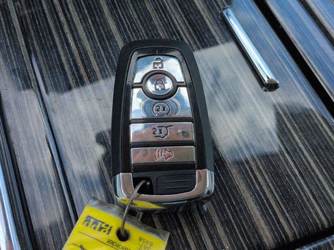 Certified 2024 Lincoln Navigator Black Label AWD/4WD image 31