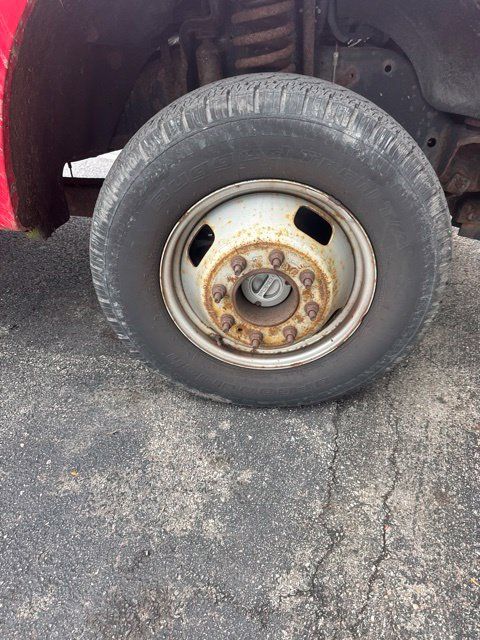 Used 2009 Ford F350 XL AWD/4WD image 14
