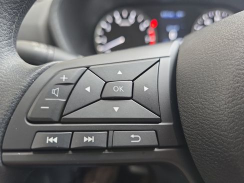 Used 2025 Nissan Sentra S FWD image 24