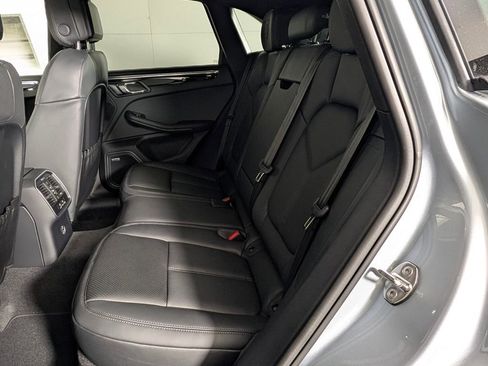 New 2026 Porsche Macan image 24