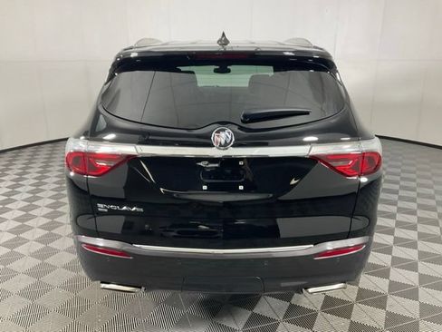 Used 2024 Buick Enclave Essence AWD/4WD image 5