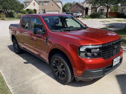 Used 2024 Ford Maverick Lariat w/ Black Appearance Package FWD image 6