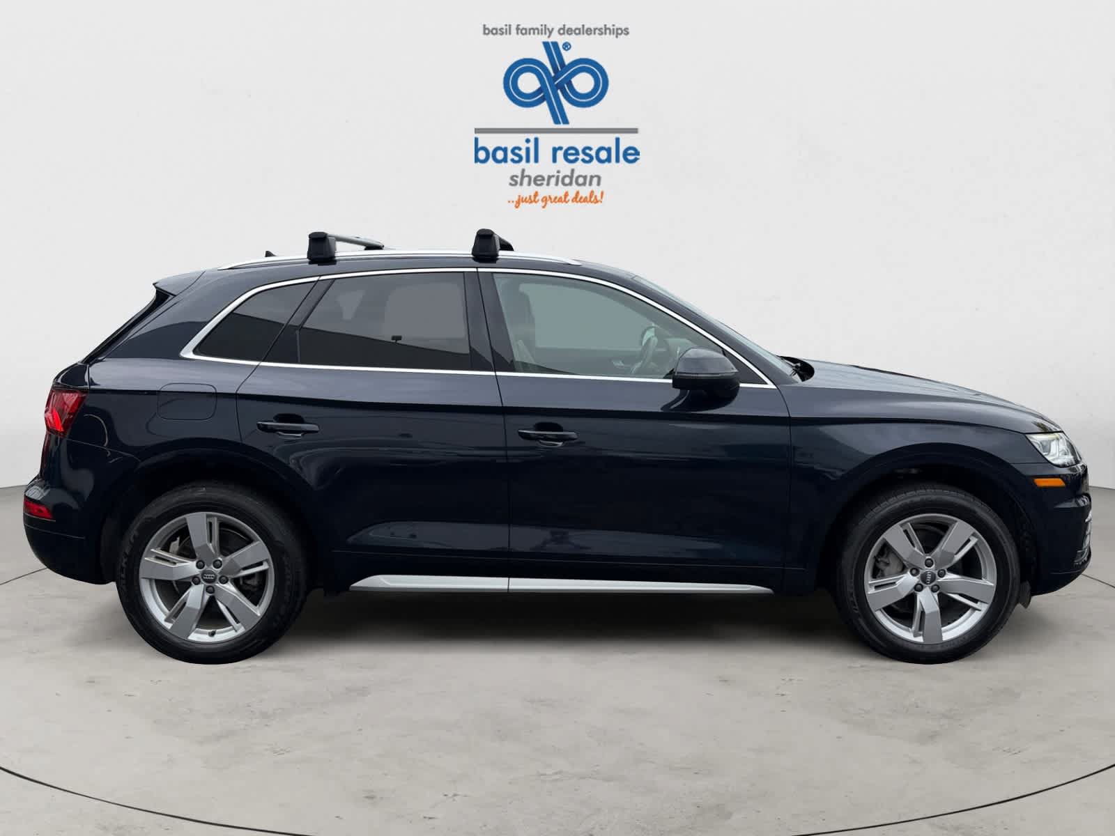 Used 2019 Audi Q5 2.0T Premium Plus w/ Premium Plus Package AWD/4WD image 8