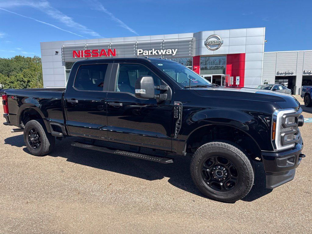 Used 2024 Ford F250 XL w/ STX Appearance Package AWD/4WD image 1