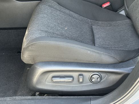 Used 2025 Honda Accord SE image 9