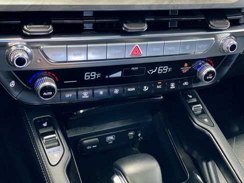 Certified 2024 Kia Telluride SX X-Line AWD/4WD image 24