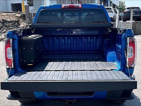 Used 2022 GMC Canyon Elevation w/ Trailering Package AWD/4WD image 4