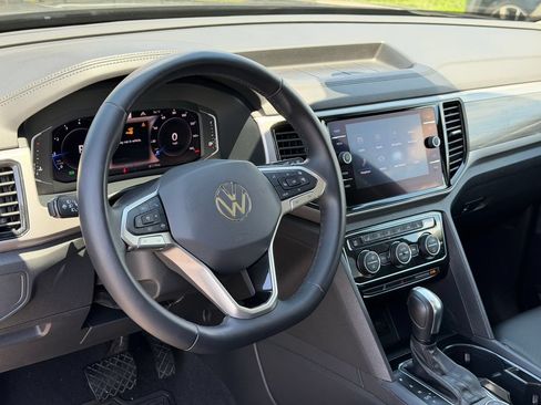 Used 2021 Volkswagen Atlas SEL AWD/4WD image 25