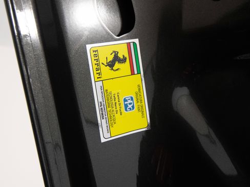 Certified 2025 Ferrari 12Cilindri RWD image 38