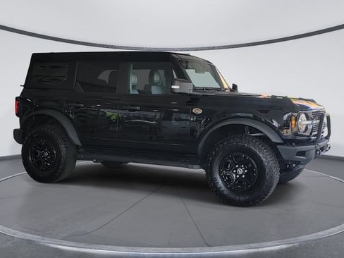Used 2023 Ford Bronco Wildtrak AWD/4WD image 2