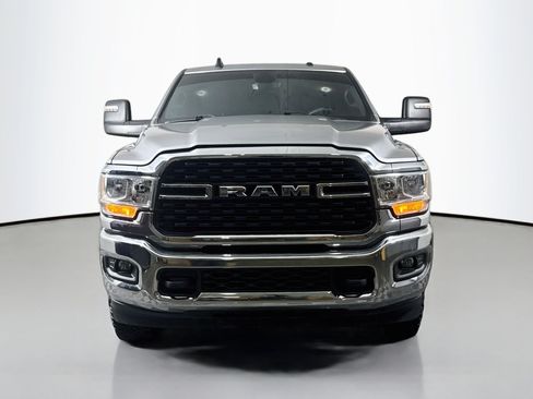 Used 2024 RAM 2500 Big Horn AWD/4WD image 2