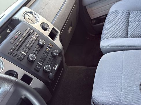 Used 2013 Ford F150 XLT image 16