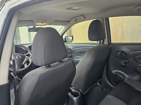Used 2018 Nissan Versa S Plus FWD image 17