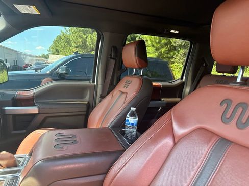 Used 2019 Ford F150 King Ranch w/ Equipment Group 601A Luxury AWD/4WD image 17