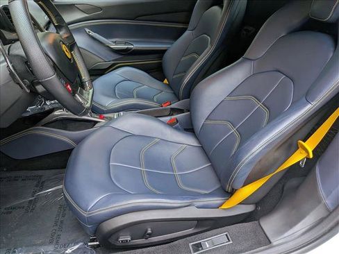 Used 2018 Ferrari 488 GTB RWD image 15