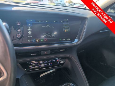 Used 2022 Buick Envision Essence w/ Technology Package I image 21