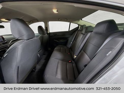 Certified 2025 Nissan Altima 2.5 S image 9