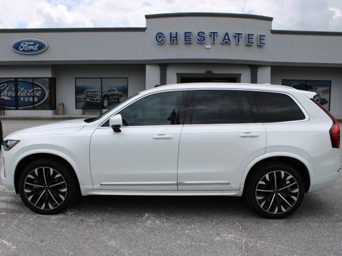 Used 2025 Volvo XC90 B6 Plus AWD/4WD image 1