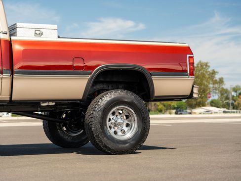 Used 1992 Dodge D/W Truck 350 image 7