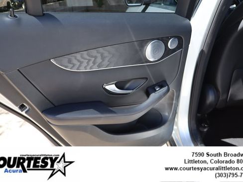 Used 2018 Mercedes-Benz GLC 300 4MATIC image 26