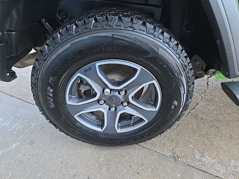 Used 2020 Jeep Wrangler Unlimited Sport S image 27