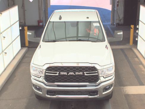 Used 2024 RAM 2500 Big Horn w/ Bed Utility Group image 3