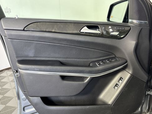 Used 2018 Mercedes-Benz GLS 550 4MATIC image 14
