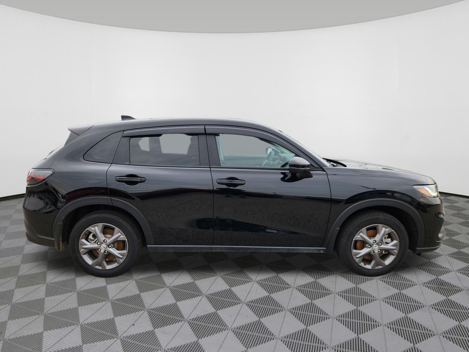 Used 2026 Honda HR-V LX image 6