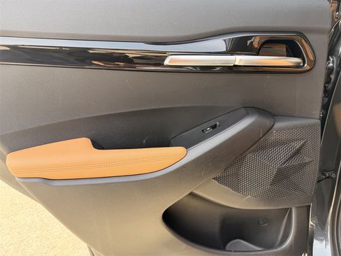 Certified 2024 Kia Seltos EX image 24