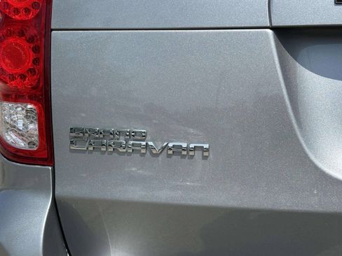 Used 2015 Dodge Grand Caravan SXT FWD image 34