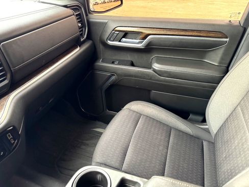 Used 2022 GMC Sierra 1500 Elevation image 31