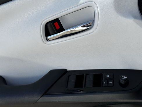 Certified 2022 Toyota Prius Prime XLE FWD image 21