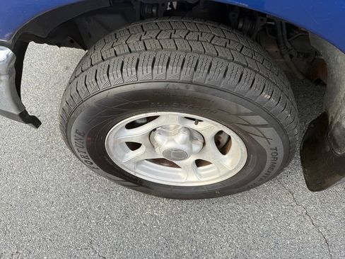 Used 1997 Ford F150 XLT image 10