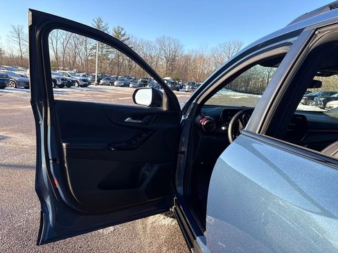 Used 2025 Chevrolet Equinox RS image 21