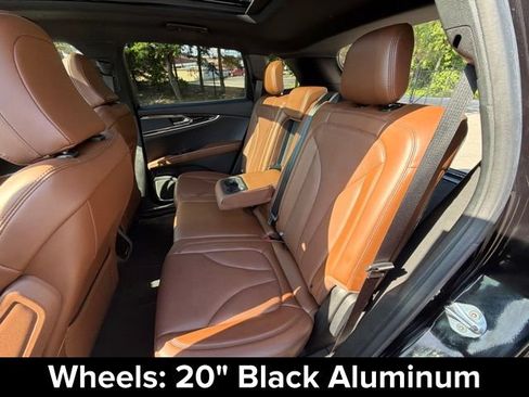 Used 2023 Lincoln Nautilus Reserve w/ Monochromatic Package AWD/4WD image 21