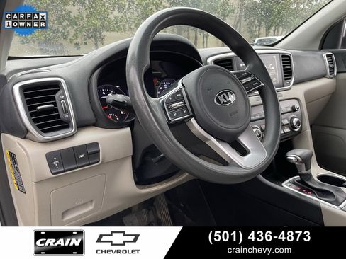 Used 2020 Kia Sportage LX image 10