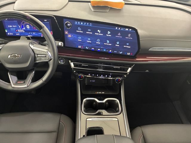 Used 2025 Chevrolet Traverse Z71 w/ Enhanced Driving Package AWD/4WD image 21