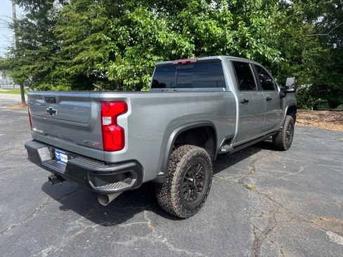 Certified 2024 Chevrolet Silverado 2500 ZR2 w/ Technology Package AWD/4WD image 8