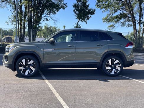New 2026 Volkswagen Atlas Cross Sport SE AWD/4WD image 4