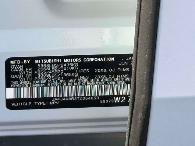 New 2026 Mitsubishi Outlander LE AWD/4WD image 17