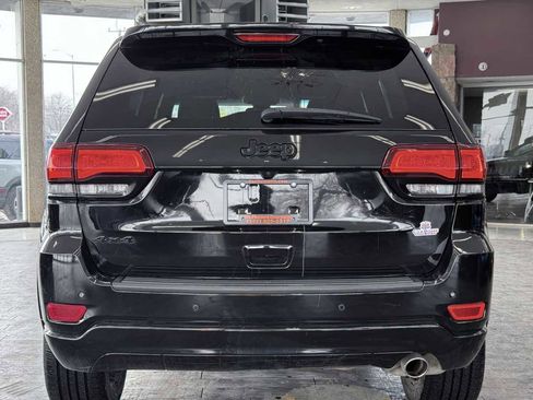 Used 2021 Jeep Grand Cherokee Laredo X image 14