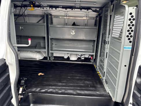 Used 2014 Chevrolet Express 1500 AWD image 14