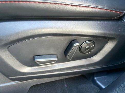 Used 2025 Ford Explorer ST AWD/4WD image 26