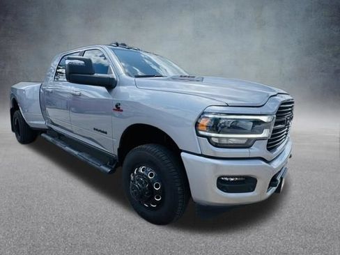 Used 2024 RAM 3500 Laramie w/ Night Edition AWD/4WD image 1