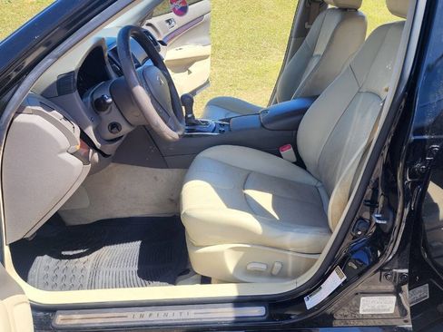Used 2010 INFINITI G37 Journey w/ Premium Pkg image 14