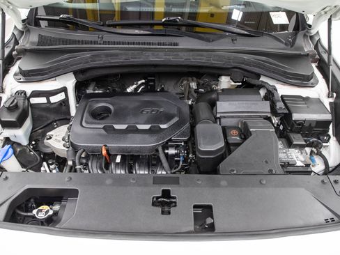 Used 2020 Hyundai Santa Fe Limited AWD/4WD image 34