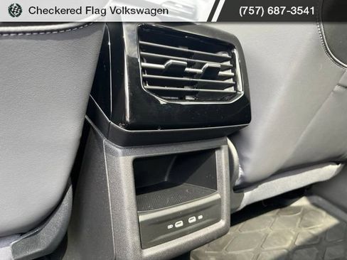 Used 2023 Volkswagen ID.4 Pro S RWD image 28