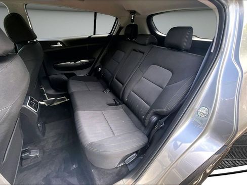 Used 2022 Kia Sportage LX AWD/4WD image 22