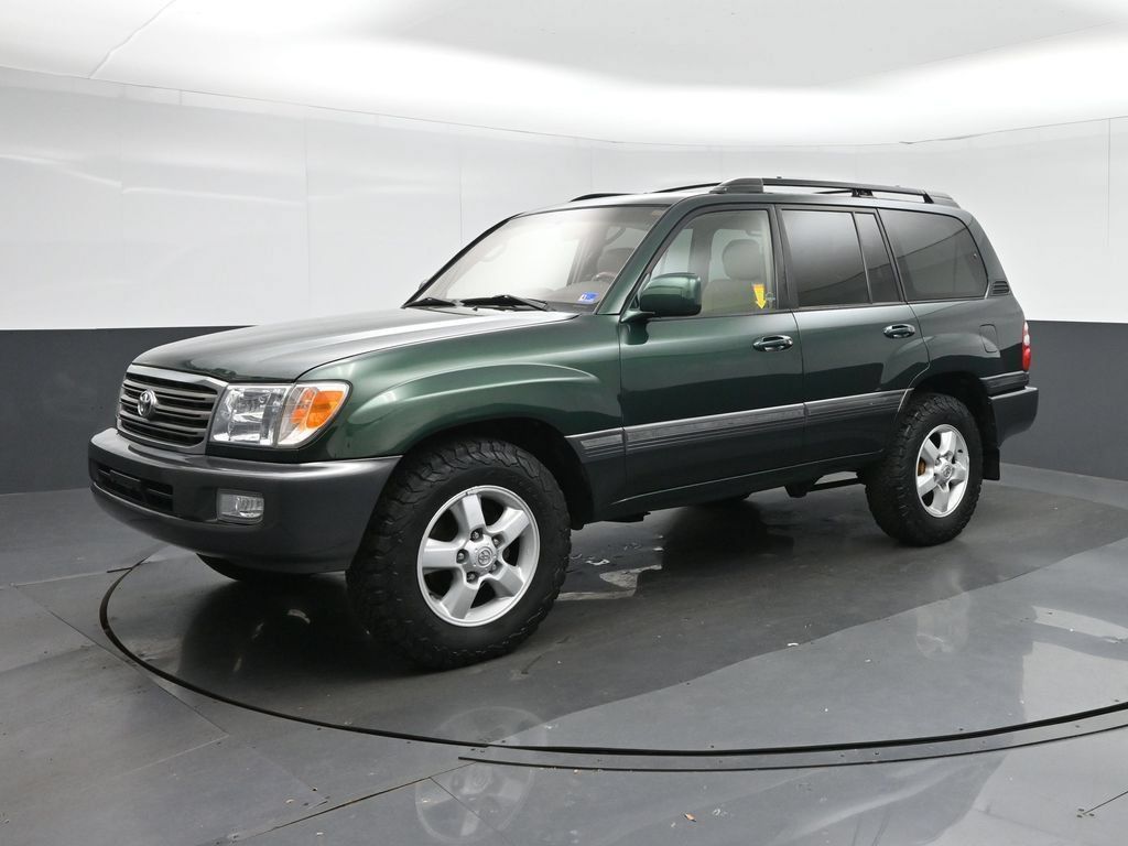 Used 2004 Toyota Land Cruiser AWD/4WD image 3